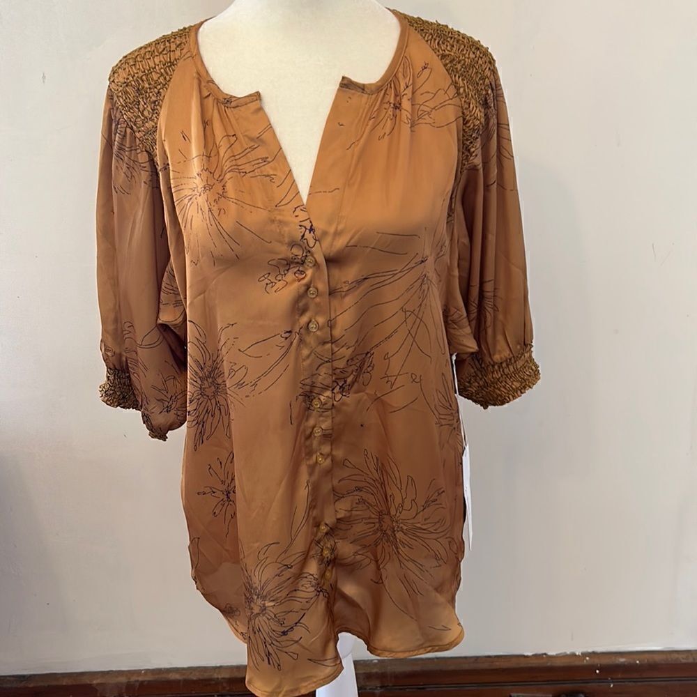 bishop + young gold black floral Helena smock sleeve blouse Size S New